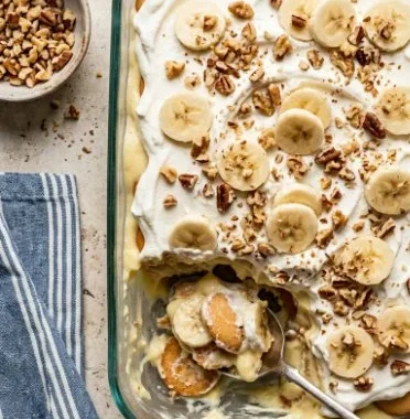 No-Bake Peanut Butter Banana Pudding Cups dessert in clear cups